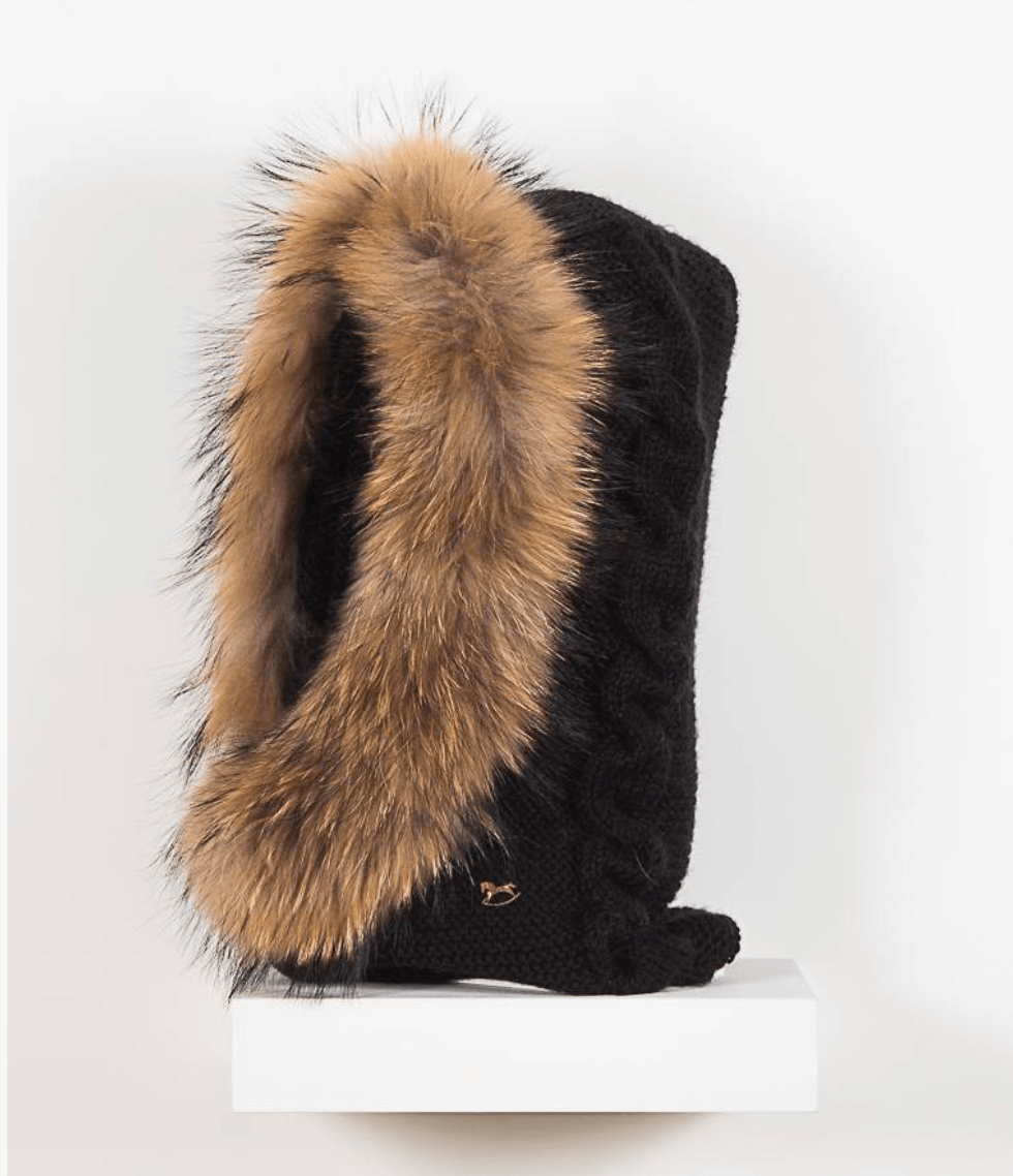Casilda & Jimena - Cashmere Knit Hood with Fur