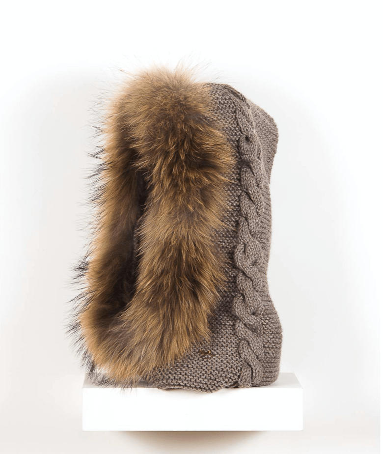 Casilda & Jimena - Cashmere Knit Hood with Fur