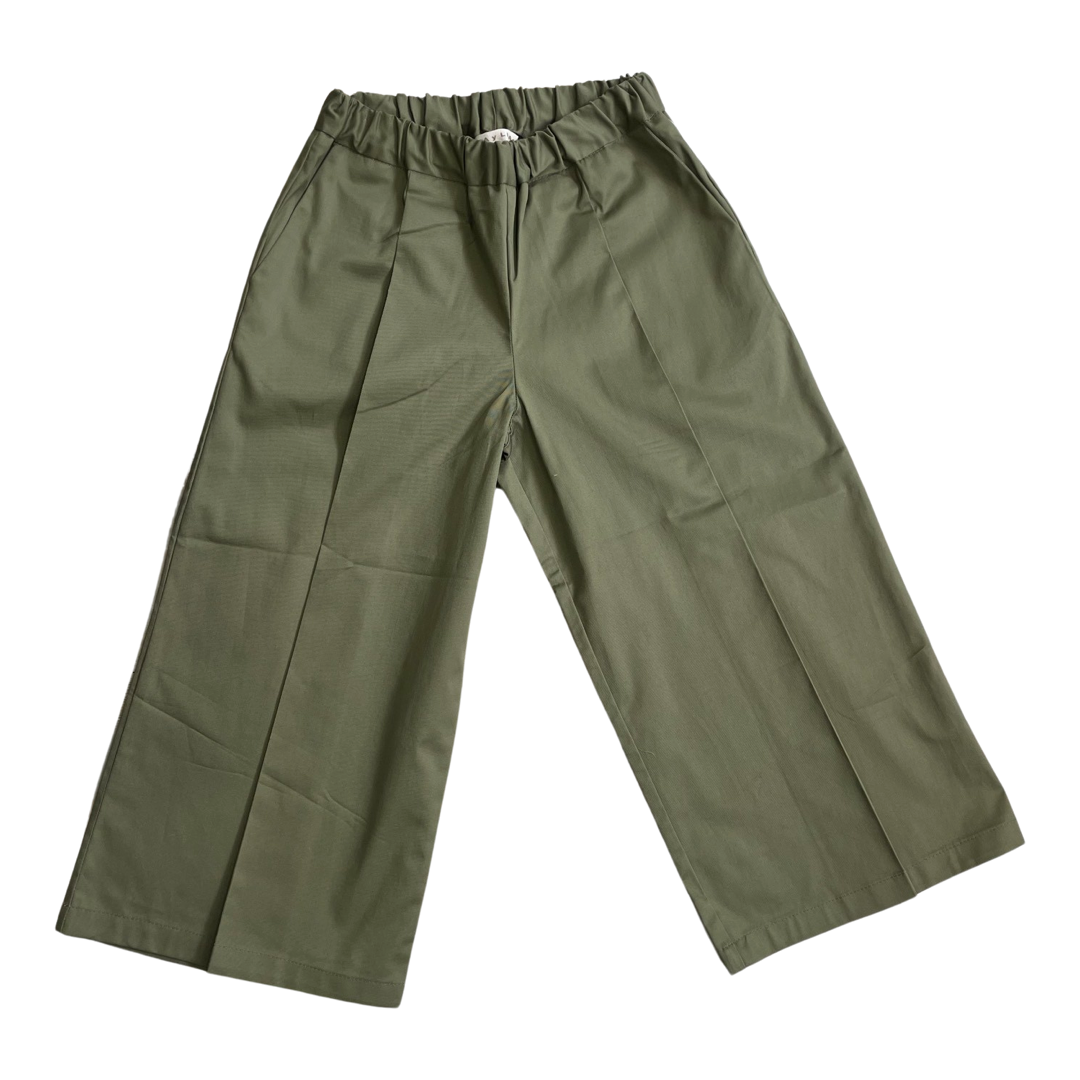 Mia Y Lia  - Khaki pleated capri pants