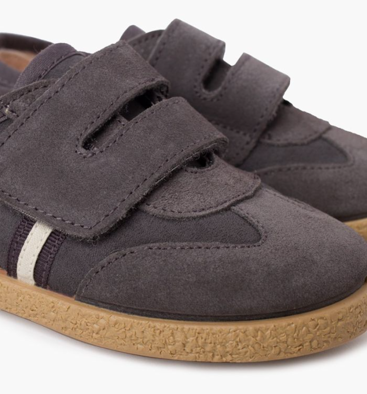 Suede Sneakers with velcro